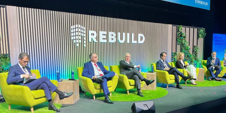 La inseguridad jurídica y la demonización de propietarios agravan el problema de la vivienda en Cantabria según Media