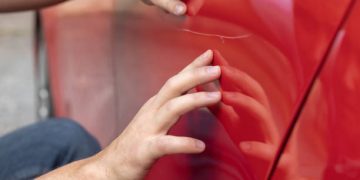 Errores comunes al usar sprays de pintura para coches y cómo evitarlos