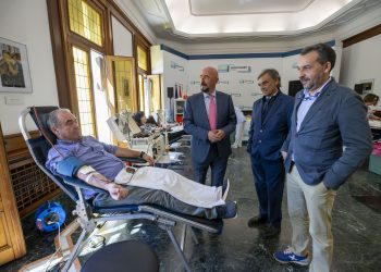Cantabria anima a donar plasma para avanzar hacia la autosuficiencia y mejorar tratamientos médicos