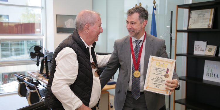 Cantabria y la Organización Mundial de Turismo Ecuestre firman un acuerdo para impulsar el turismo ecuestre en la región