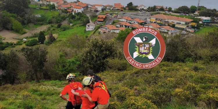 Rescatado un senderista tras caer por una ladera en Sonabia mientras descendía de los Ojos del Diablo