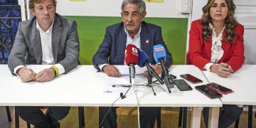 Paula Fernández llama a la unidad tras ser elegida candidata del PRC a la Presidencia de Cantabria