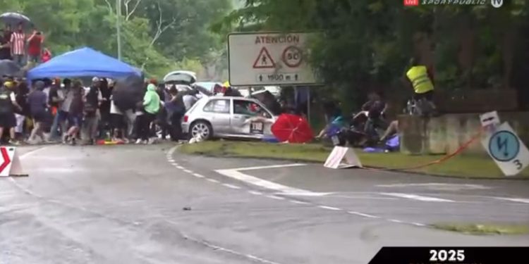 Quince personas atropelladas en el Rally de Hoznayo