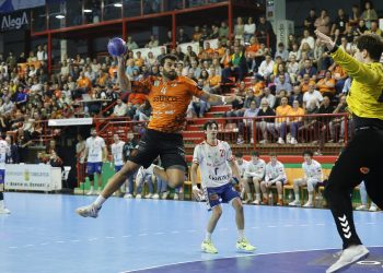 El Bathco BM Torrelavega renueva a Marcio Silva por dos temporadas más hasta 2028