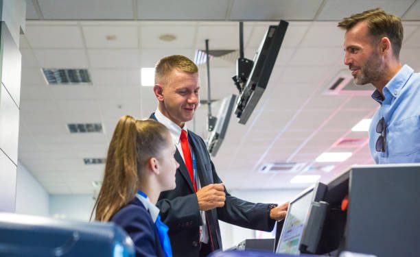 Curso de Auxiliar de Vuelo: cuánto dura, qué incluye y oportunidades reales de empleo
