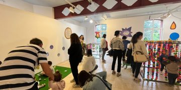 La Biblioteca Miguel Artigas de Astillero acerca la lectura a los más pequeños con una nueva sesión de Bebeteca