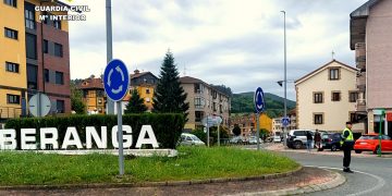 Joven de Bareyo investigado por delito vial tras accidente, huida y positivo en alcoholemia con carné sin puntos