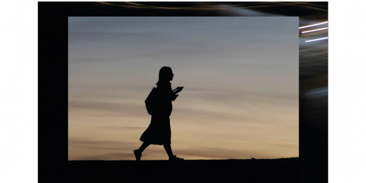Exposición ‘Siluetas frente a Mouro’ de Antonio Delgado llega al Centro Cultural Doctor Madrazo hasta el 27 de junio