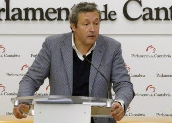 El PP advierte de un nuevo retraso del AVE a Cantabria y exige al Gobierno de Sánchez “medidas urgentes”