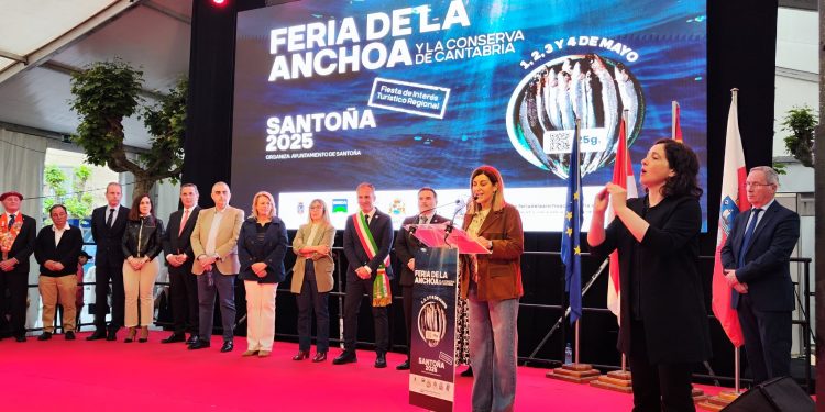 Santoña inaugura la 25ª Feria de la Anchoa y la Conserva de Cantabria, Fiesta de Interés Turístico Regional