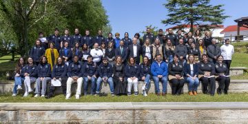 Arasti defiende una formación orientada al empleo y destaca el papel clave de las Escuelas de Talento Joven