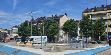 El Parque del Agua de La Llama abre sus chorros este viernes para refrescar el verano torrelaveguense