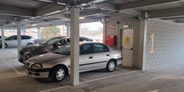 La Mesa de Movilidad del Besaya reclama mejoras urgentes en el aparcamiento disuasorio de La Carmencita