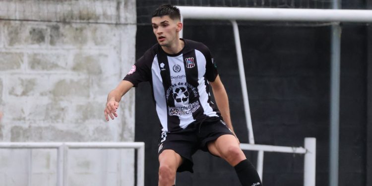 Diego Espinosa ficha por el Oviedo para reforzar al Vetusta tras brillar en el Escobedo