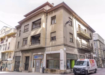Torrelavega autoriza la demolición de un edificio en Virgen Grande para dar paso a nueva vivienda