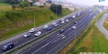 Un accidente provoca retenciones de más de cuatro kilómetros en la A-67 a la altura de Boo de Piélagos