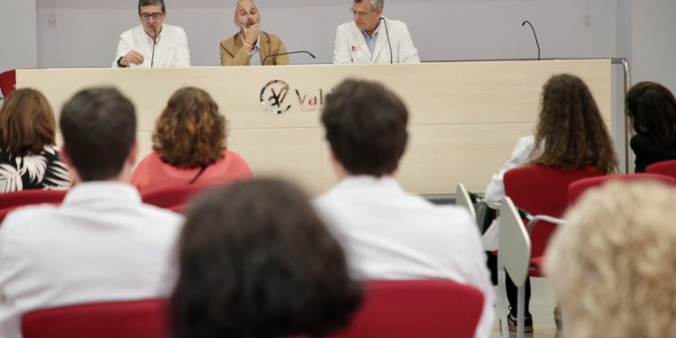 La Consejería de Educación se suma al Proyecto Mentte para apoyar la salud mental de adolescentes con trastornos graves