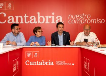 Pedro Casares critica el proyecto de ley de vivienda del PP por “ignorar los problemas reales” de Cantabria