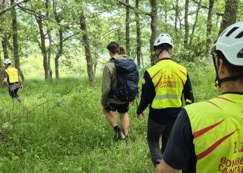 Rescatados dos senderistas en Camaleño y evacuada una mujer con un ataque de pánico en la vía ferrata de La Hermida