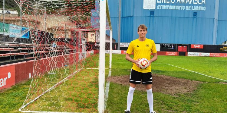 Juanje refuerza la portería del Laredo de cara a la próxima temporada