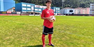 El CD Laredo refuerza su plantilla con el fichaje de Jaime Prieto y renueva a Andrés Carral