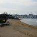 Fallece un hombre tras desplomarse en la playa de La Concha en Santander