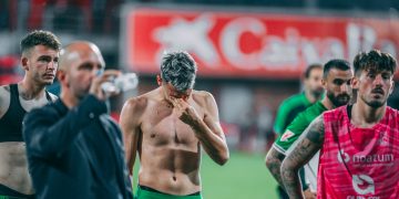 El Racing se desploma en Anduva y firma un final indigno