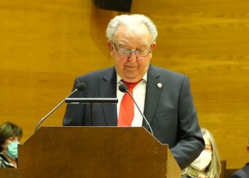 Modesto Chato, propuesto como Hijo Adoptivo de Cantabria por su compromiso con la educación y el ámbito social