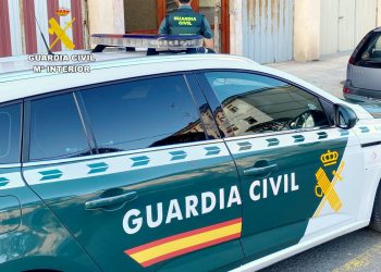 Detenidos tres jóvenes por forzar un coche en Castro Urdiales tras una rápida actuación de la Guardia Civil