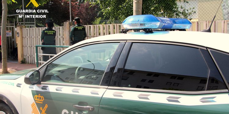 Seis detenidos por robos y destrozos en varios centros educativos de Cantabria