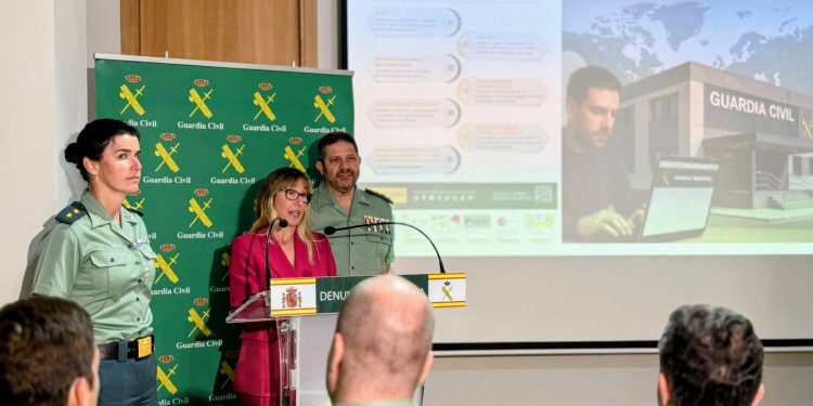 La Guardia Civil ya permite presentar denuncias completas por internet en Cantabria