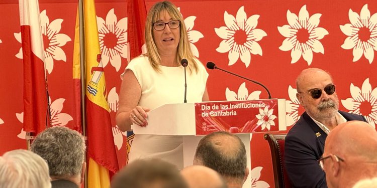 Gómez de Diego se despide entre líneas en el Día de las Instituciones a la espera de su cese oficial