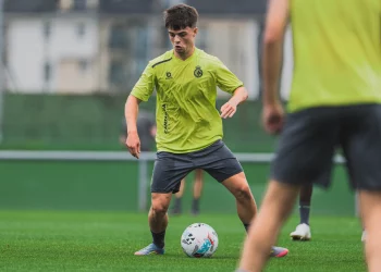 El Racing cede a Neco Celorio al CD Lugo hasta 2026