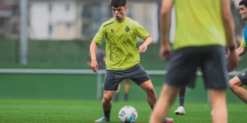 El Racing cede a Neco Celorio al CD Lugo hasta 2026