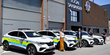 Santander refuerza su seguridad con 100 agentes y nuevos vehículos híbridos durante la Semana Grande