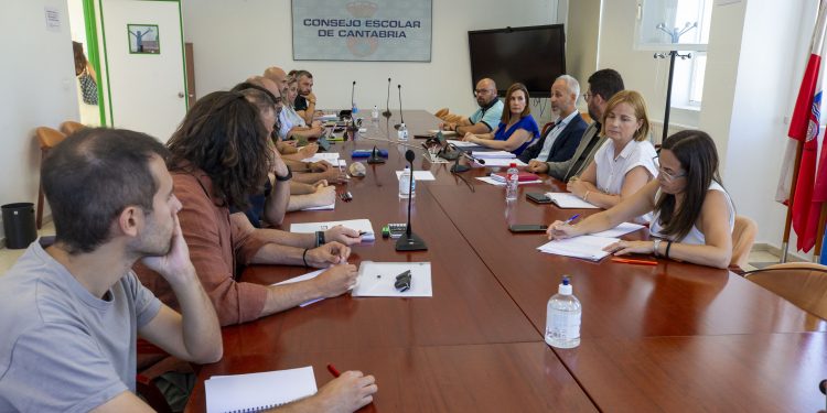 Educación y sindicatos avanzan hacia un acuerdo salarial con un nuevo marco hasta 2029