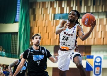 Christian Lutete IV nuevo refuerzo exterior para el Grupo Alega Cantabria