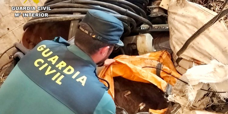 La Guardia Civil desmantela una red especializada en robo de cable de cobre en Cantabria y Asturias