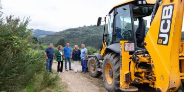 Cantabria mejora caminos rurales en Cieza para apoyar al sector ganadero y combatir el despoblamiento
