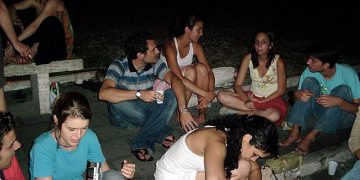 Susinos insta a la Delegación del Gobierno a frenar los botellones en playas cántabras