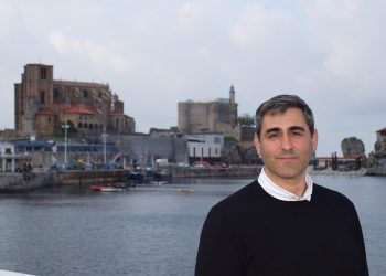 El concejal Pablo Antuñano relevará a Pedro Casares en el Congreso a partir de septiembre