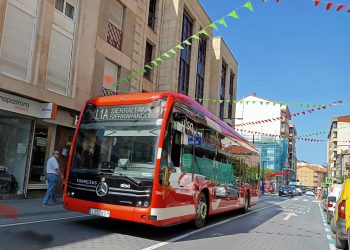 El Torrebús gana un 14% más de usuarios en julio y apunta a récord histórico en 2025