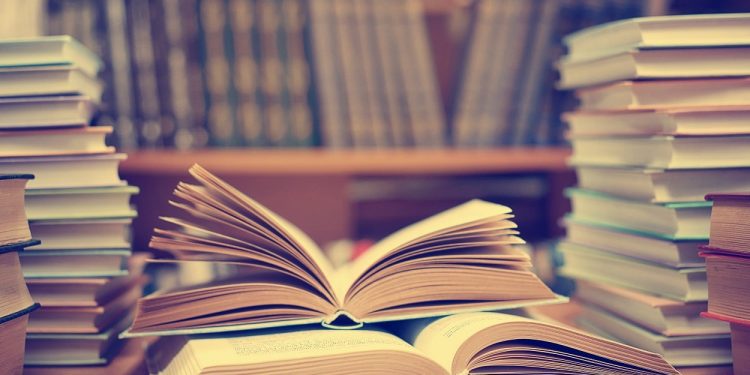 El Gobierno de Cantabria abre la convocatoria de sus premios literarios con 22.000 euros en premios