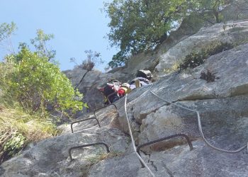 Rescatados dos madrileños en la vía ferrata del Río Calera en Ramales de la Victoria