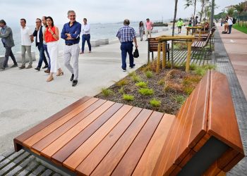 Santander estrena la primera fase del nuevo paseo marítimo entre Gamazo y Los Peligros