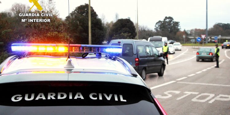 Detenido un hombre en Campoo de Yuso tras una cadena de robos y una orden de ingreso en prisión