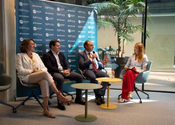 El Programa Ejecutivo de Gestión Directiva de la UC abre en septiembre su módulo sobre transformación digital e inteligencia artificial