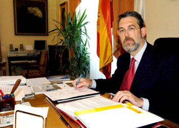 Muere a los 72 años el exdelegado del Gobierno en Cantabria Agustín Ibáñez en un accidente de moto