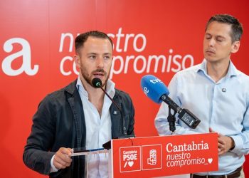 El PSOE denuncia que Autransa asume el transporte programado de ambulancias con empleados sin cobrar desde hace 40 días