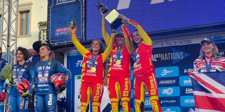 La cántabra Daniela Hernando toca la gloria con España en el Trial de las Naciones